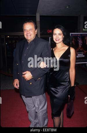 PAUL SORVINO avec Tillman Braner à Most Wanted premiere à Los Angeles 1997.k10027fb. © Photos Globe/Barrett Fitzroy/ZUMA/Alamy Fil Live News Banque D'Images