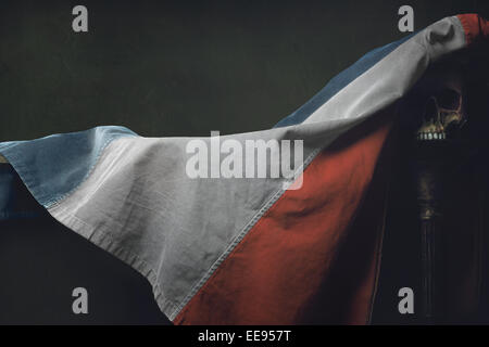 Vanitas du drapeau français avec crâne Banque D'Images