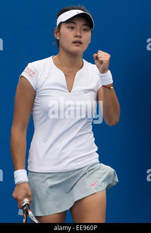 Melbourne, Australie. 15 Jan, 2015. Wang Yafan de Chine célèbre féminin au cours de la première ronde de qualification Luksika Kumkhum match contre de la Thaïlande à l'Australian Open 2015 Tournoi de tennis à Melbourne Park, Melbourne, Australie, le 15 janvier 2015. Wang a gagné 2-1. © Bai Xue/Xinhua/Alamy Live News Banque D'Images