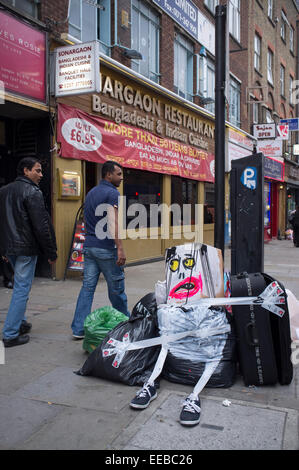 L'art est Trash par Francisco de Pajaro prises dans l'East End londonien sur Brick Lane Banque D'Images