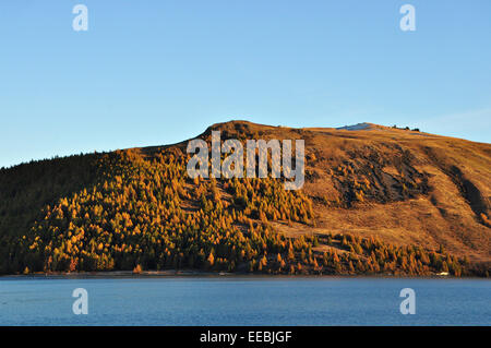 Le mont John à l'aube, Lake Tekapo, Nouvelle-Zélande. Banque D'Images