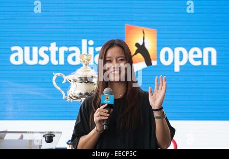 Melbourne, Australie. 16 janvier, 2015. Ancienne joueuse de tennis chinoise Li Na assiste à la cérémonie du tirage officiel 2015 Open de tennis d'Australie à Melbourne Park, Melbourne, Australie, le 16 janvier 2015. Credit : Bai Xue/Xinhua/Alamy Live News Banque D'Images