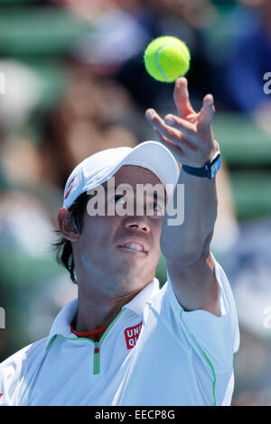 Melbourne, Australie. 16 janvier, 2015. Kei Nishikori (JPN) en action contre Richard Gasquet (FRA) au jour 4 de la 2015 Kooyong Classic tournoi au Kooyong Lawn Tennis Club à Melbourne, Australie. Bas Sydney/Cal Sport Media. Gasquet def Nishikori 7-6 7-6 Crédit : Cal Sport Media/Alamy Live News Banque D'Images