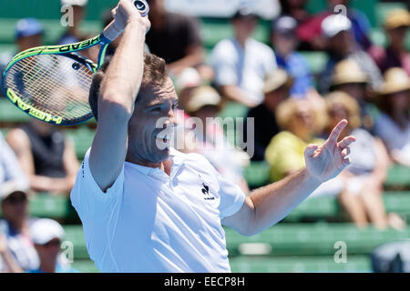 Melbourne, Australie. 16 janvier, 2015. Richard Gasquet (FRA) en action contre Kei Nishikori (JPN) au jour 4 de la 2015 Kooyong Classic tournoi au Kooyong Lawn Tennis Club à Melbourne, Australie. Bas Sydney/Cal Sport Media. Gasquet def Nishikori 7-6 7-6 Crédit : Cal Sport Media/Alamy Live News Banque D'Images