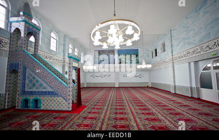 Nurember, Allemagne. 15 Jan, 2015. L'intérieur du vide à la mosquée Eyup-Sultan dans Nurember, Allemagne, 15 janvier 2015. Photo : Daniel Karmann/dpa/Alamy Live News Banque D'Images