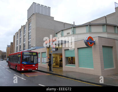 Station Wapping Overground Banque D'Images