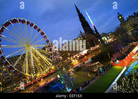 Foire de Noël dans les jardins de Princes Street, Édimbourg Banque D'Images