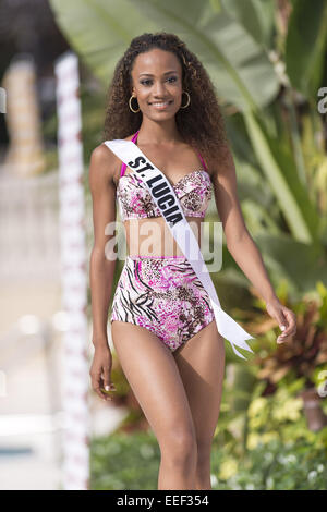 Doral, FL, USA. 14 Jan, 2015. Doral, FL : ROXANNE DIDLIER-NICHOLS(Mlle Sainte-lucie 2015) at Trump Miami Doral National dans le cadre du 63e Congrès annuel de défilé de Miss Univers. © Andrew Patron/ZUMA/Alamy Fil Live News Banque D'Images