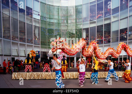 Le Nouvel An chinois et danse du Dragon Fête, Richmond, BC, British Columbia, Canada Banque D'Images