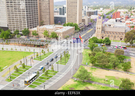 Vue de la ville d'Adélaïde en Australie dans la journée Banque D'Images