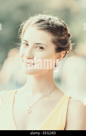 Retro Photo de jeune fille d'honneur de mariage Portrait Banque D'Images