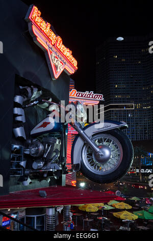 Las Vegas Nevada - Décembre 18 : multi dimensional signe pour la Harley Davidson Cafe, le 18 décembre 2014 à Las Vegas, Nevada Banque D'Images