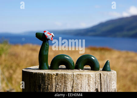 Souvenir à nessie Loch Ness highland scotland uk Banque D'Images