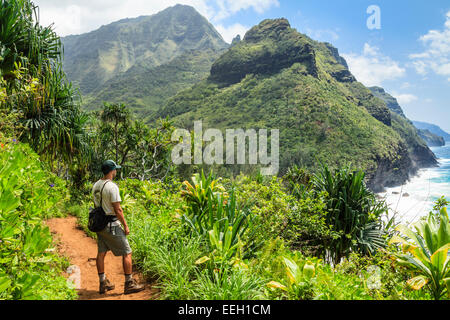 Le Kalalau Trail sur Kauai près de Hanakapiai Beach Banque D'Images