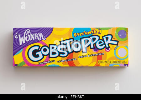 Une boîte de bonbons durs Gobstopper éternelle. Fabriqué par l'entreprise de bonbons de Willy Wonka, une marque de Nestlé.