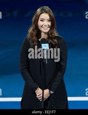 Melbourne, Australie. 19 Jan, 2015. Champion de tennis Open d'Australie 2014 Li Na de Chine participe à sa cérémonie de départ à la Rod Laver Arena le premier jour de l'année 2015 Tournoi de l'Open d'Australie à Melbourne, Australie, le 19 janvier 2015. Li Na a partagé sa grossesse nouvelles avec les spectateurs pendant l'événement. Credit : Bai Xue/Xinhua/Alamy Live News Banque D'Images