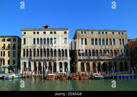 Palazzo Ca' Loredan et Ca'Farsetti (mairie) Banque D'Images