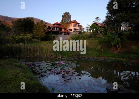 Vue extérieure de Phunacome Resort de Dan Sai dans la province du nord, district de Loei en Thaïlande Banque D'Images