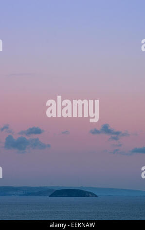 Télévision Holm et raide Holm îles dans l'estuaire de la Severn au coucher du soleil Banque D'Images