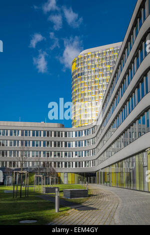 Siège de l'ADAC, le Club automobile allemand, architectes Sauerbruch Hutton, Munich, Haute-Bavière, Bavière, Allemagne Banque D'Images