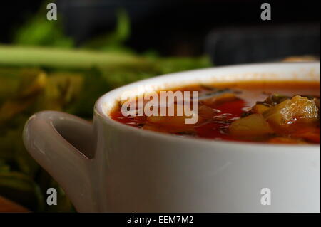 Bol de soupe minestrone Banque D'Images