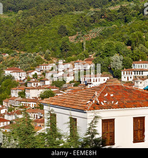 Maisons dans le village de Sirince. Province d'Izmir, Turquie. Banque D'Images