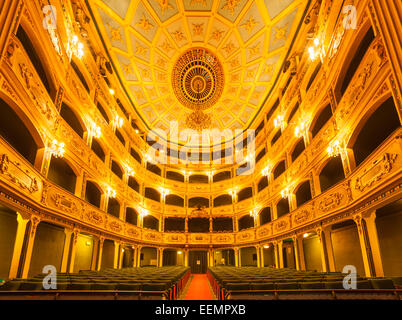 De l'intérieur Théâtre Manoel Valletta Malte eu Europe Banque D'Images