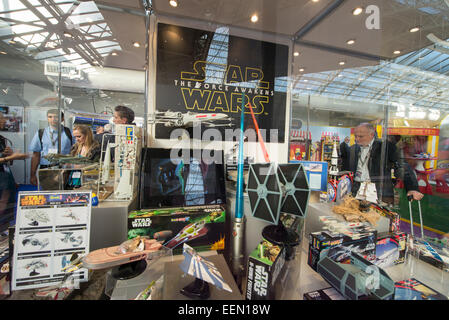 Kensington Olympia, Londres, Royaume-Uni. Le 20 janvier, 2015. L'Annuel du Royaume-Uni uniquement dédié jouet, jeu et hobby trade show se déroule du 20 au 22 janvier avec plus de 260 entreprises exposantes des milliers de produits pour les acheteurs et les médias. Credit : Malcolm Park editorial/Alamy Live News Banque D'Images