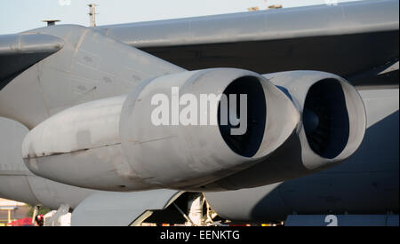 Les moteurs à réaction de bombardier nucléaire B-52 Stratofortress Banque D'Images