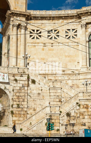 La prévoyance de l'Castello bâtiment historique, la vieille ville de Cagliari, Sardaigne, Italie Banque D'Images