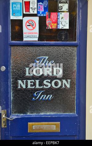Le Lord Nelson Inn, Southwold, Suffolk, Angleterre, RU Banque D'Images