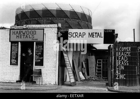 Boutique de ferraille à Deptford nr Greenwich à Londres dans les années 1970 Banque D'Images
