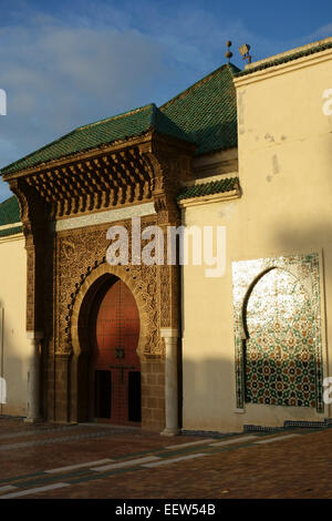 Entrée du mausolée de Moulay Ismail, Meknès, Maroc Banque D'Images