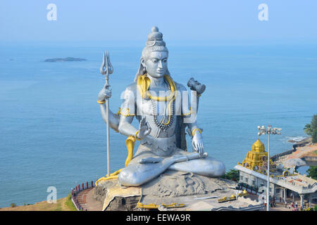 Statue de Shiva temple Murudeshwar Inde , plus haute Sculpture Siva Banque D'Images