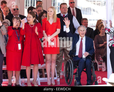 Nouveau Texas Gov. Greg Abbott bénéficie d'défilé inaugural avec sa famille à Austin en tant qu'il est inauguré comme 48e gouverneur du Texas Banque D'Images