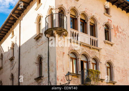 Conegliano Via XX Settembre Palazzo Piutti Banque D'Images