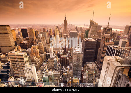 La ville de New York, USA sur les toits de Manhattan. Banque D'Images