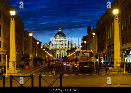 La route jusqu'à St Peters Square Banque D'Images