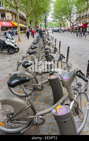 Vélib' le système de partage de vélos à Paris, France Banque D'Images