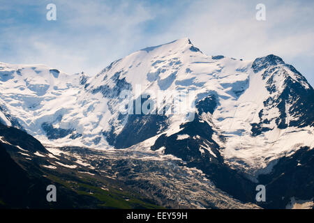 Sommet du Mont Blanc, Dôme de Gouter et glacier de Bionnassay, massif du Mont Blanc, Rhône-Alpes, haute-Savoie, France, Europe Banque D'Images