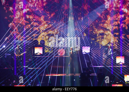 Le groupe de rock allemand Tokio Hotel au cours de l'émission de télévision allemande ZDF Wetten Dass à Erfurt, Thuringe, Allemagne, Europe Banque D'Images