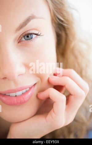 Portrait of attractive woman Banque D'Images