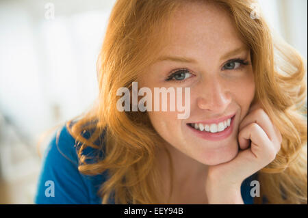 Portrait of attractive woman Banque D'Images