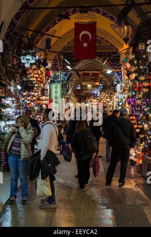 À l'intérieur du Grand Bazar à Istanbul. Banque D'Images