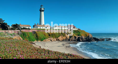 Pigeon Point Lighthouse dans Big Sur en Californie. Banque D'Images