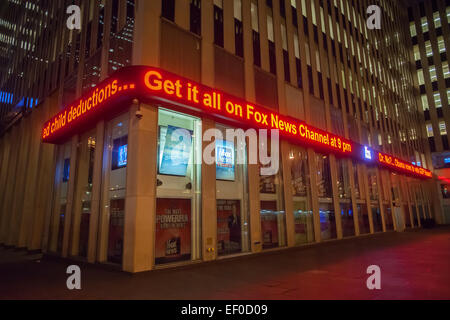 Le siège de News Corp. dans le centre de Manhattan à New York le mardi, Janvier 20, 2015. La ville de Paris a annoncé qu'elle entend poursuivre au cours de la Fox News de 'no-go zones" à l'intérieur de Paris, où la police et les non-musulmans n'osent pas s'aventurer. Fox rétracté avec une excuse de l'air sur le rapport, qui dit parties de Paris et Birmingham, Angleterre étaient gouvernés par la charia. (© Richard B. Levine) Banque D'Images