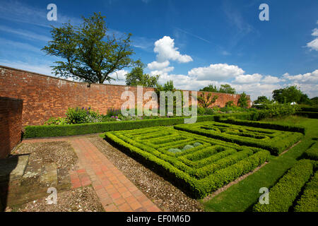 Jardin clos Boscobel House London West Midlands England UK Banque D'Images