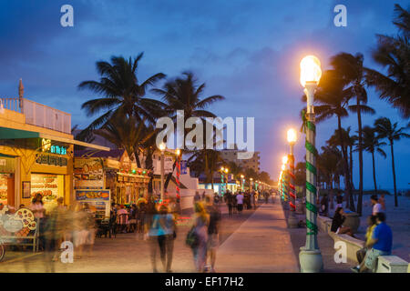 Floride, Hollywood, North Broadwalk, promenade, chemin piétonnier, marche, plage de l'océan Atlantique, entreprises, restaurant restaurants repas café cafés, al fr Banque D'Images