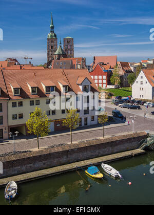 Les bâtiments historiques de Stralsund (Allemagne). Banque D'Images