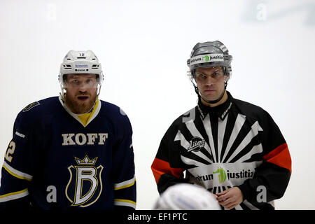 Usa. 23 Jan, 2015. 23.1.2015 Piv Kello 20.37.17.La Finlande, Helsinki, Savonlinna.LE HIFK HELSINKI vs Blues.Jari Sailio # 12 Blues. @Petteri Paalasmaa .Tous les plus de Presse © csm/Alamy Live News Banque D'Images